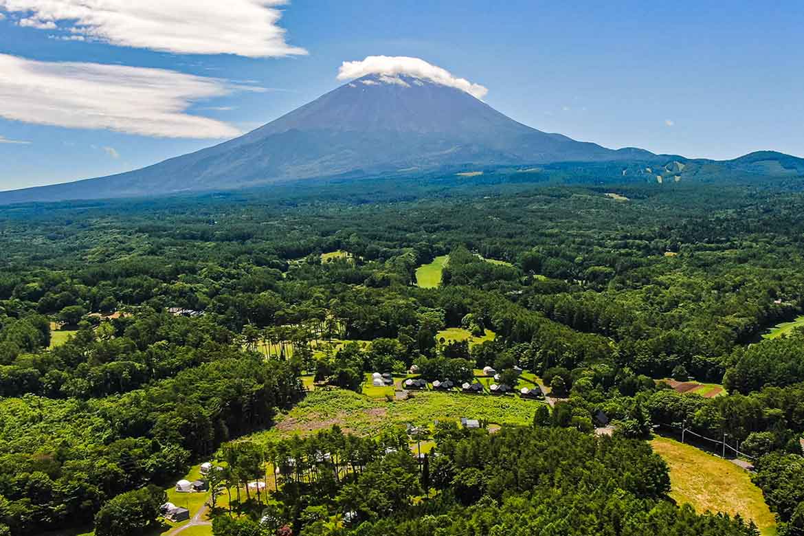 富士山を望む、大自然の中で過ごす「グランピングヴィレッジ富士河口湖」オープン