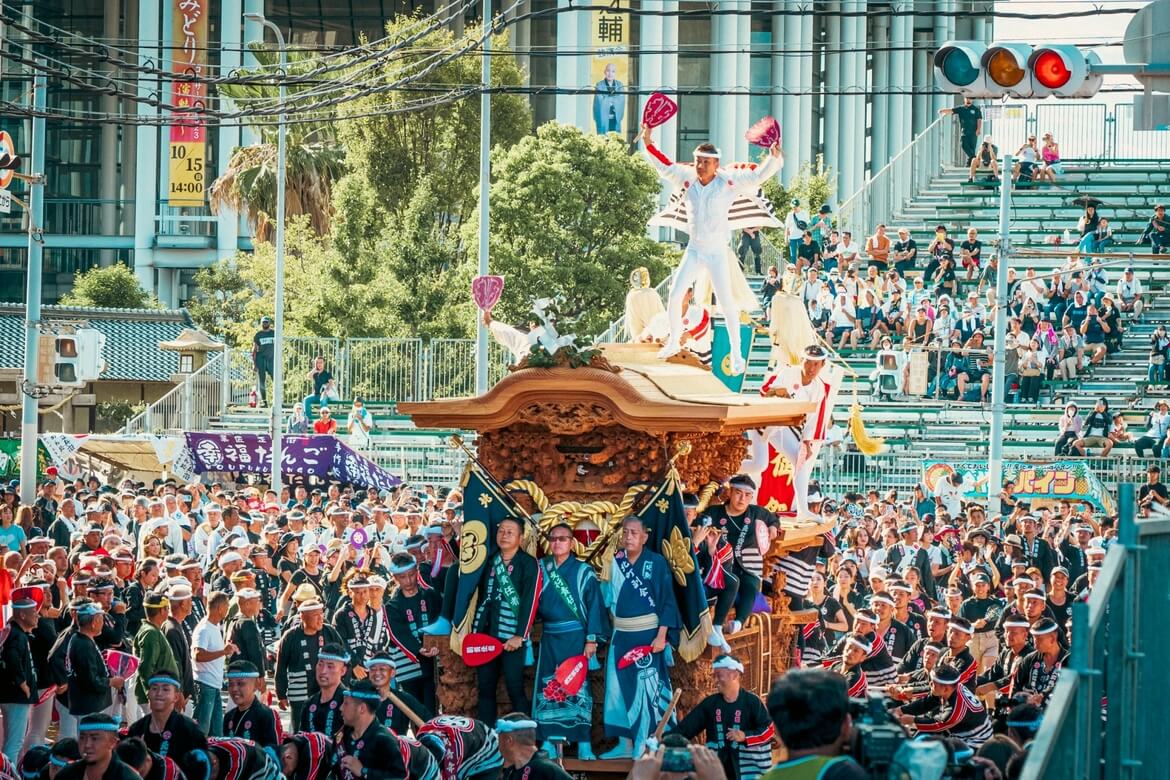 大阪・秋の風物詩！300年続く歴史と伝統を誇る「岸和田だんじり祭」9/13・14・15開催