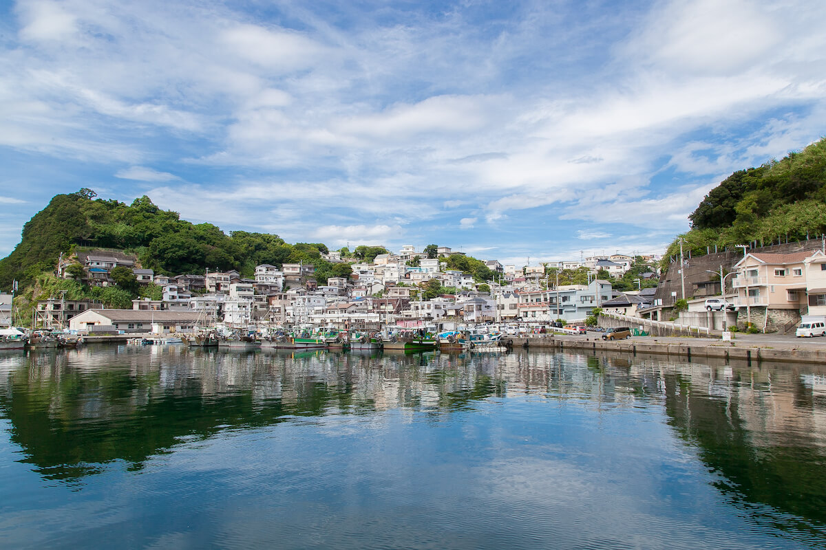 2. まるでイタリアのアマルフィ海岸!?　小さな港町「雑賀崎」