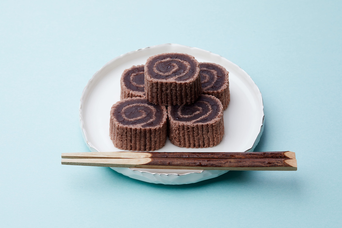 老舗和菓子店・鶴屋吉信の伝統銘菓「京観世」