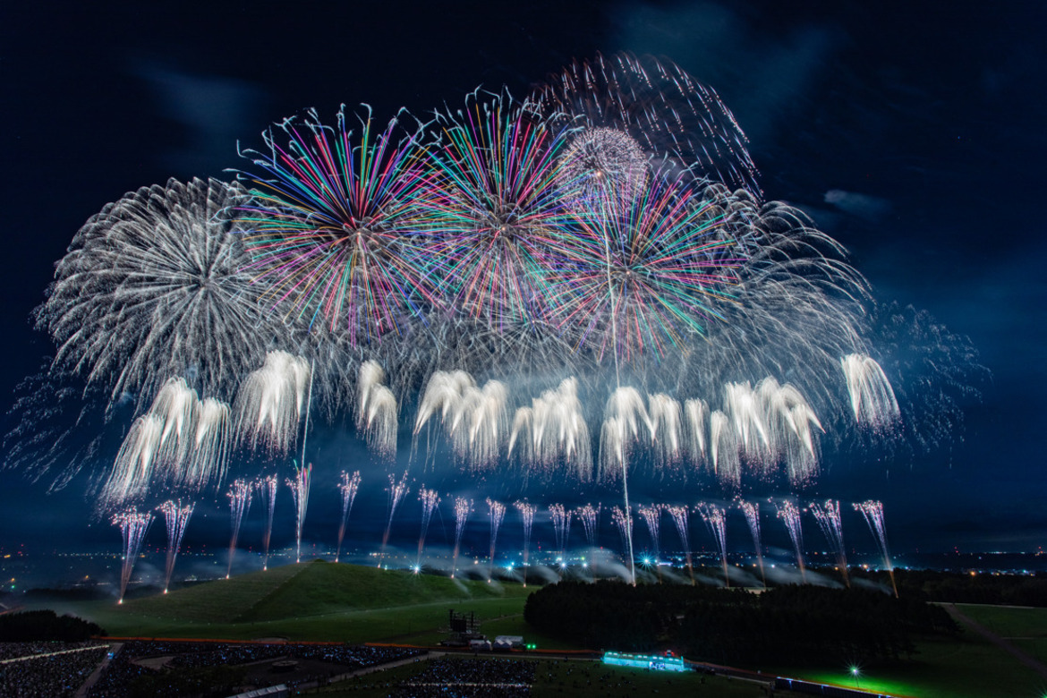 花火と音楽の競演！札幌の夜空を彩る「北海道芸術花火2024」9/7開催