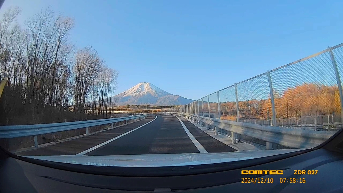 ⑧富士山に見送られながら