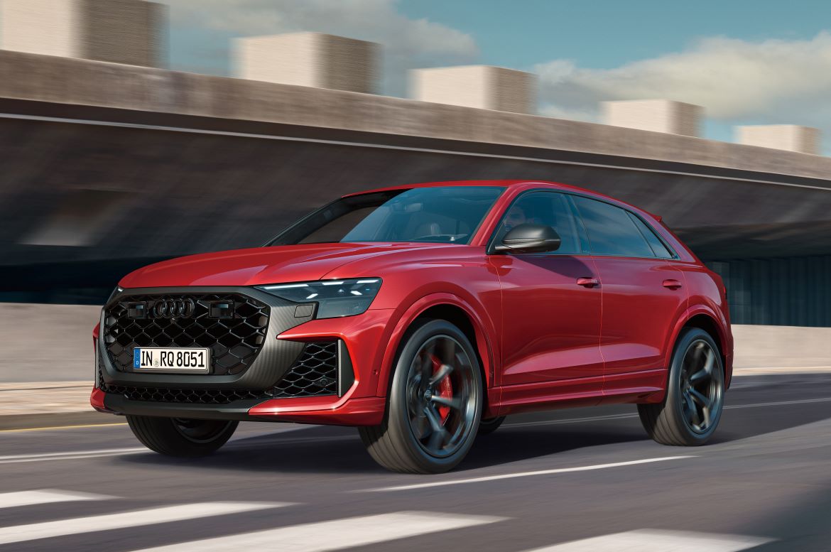 アウディジャパン、新型「Audi RS Q8 performance」を発表